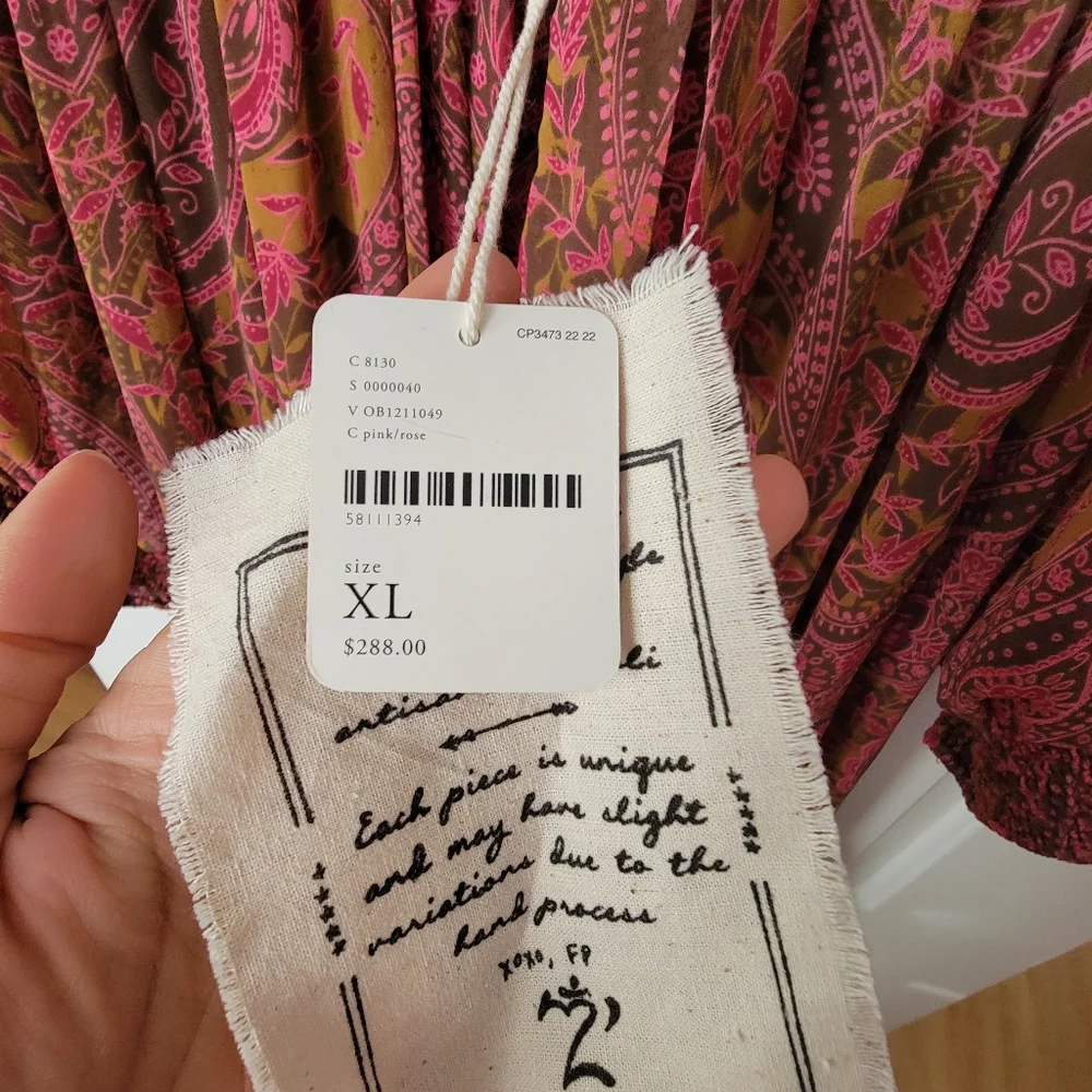 Free People reposhing this